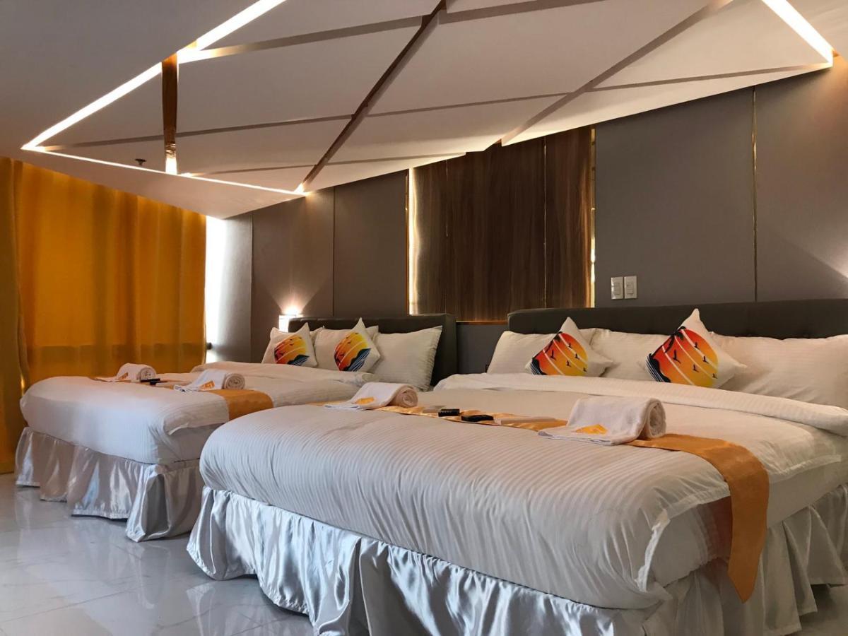 Ngn Gran Hotel Tuguegarao City Exterior photo