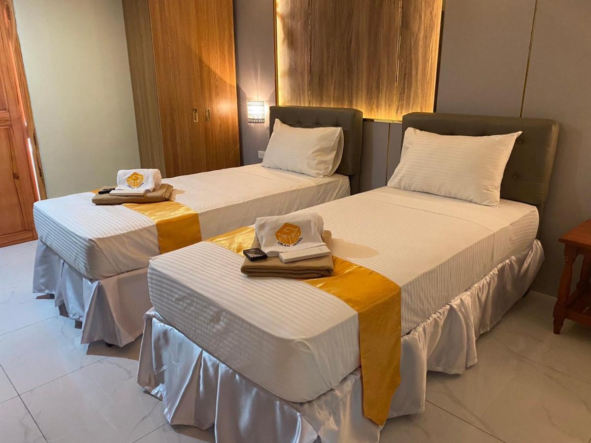 Ngn Gran Hotel Tuguegarao City Exterior photo