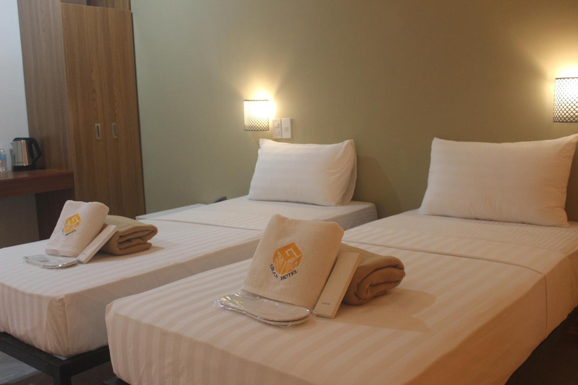 Ngn Gran Hotel Tuguegarao City Exterior photo